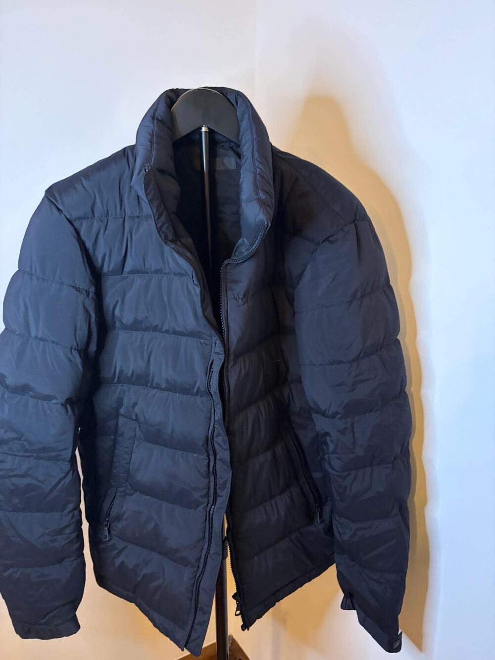 Uniqlo Black Puffer Jacket Size Small